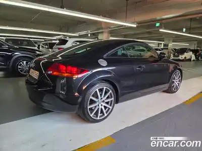 Audi TT 2010 2.0 Автомат в Москве № 196797, миниатюра 3