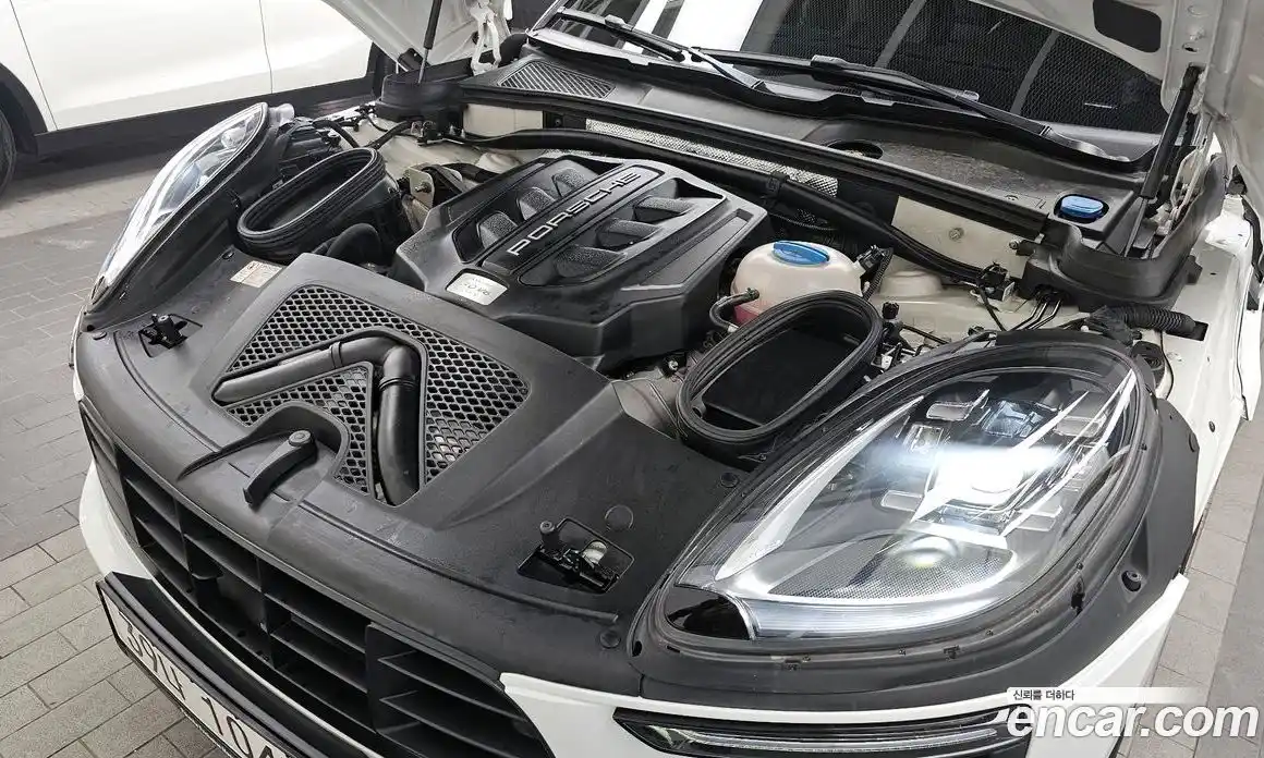 Porsche Macan 2018 3.0 Автомат в Москве № 197691, фото 6