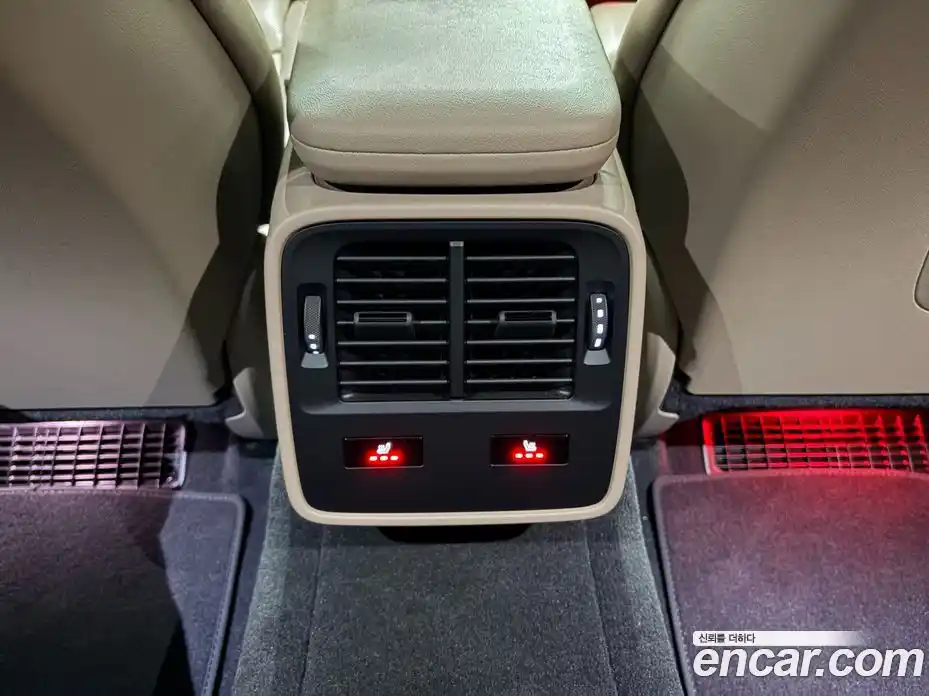 Porsche Taycan 2022 1.0 Автомат в Москве № 197928, фото 15