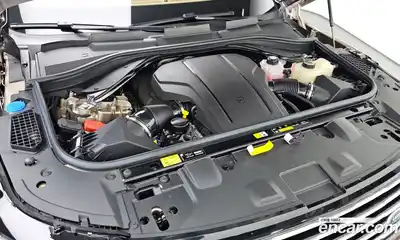 Land Rover Range-Rover 2025 4.4 Автомат в Москве № 198092, миниатюра 8