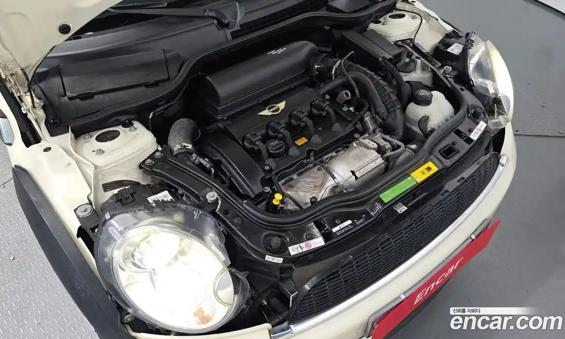 Mini Clubman 2010 1.6 Автомат в Москве № 198429, фото 11