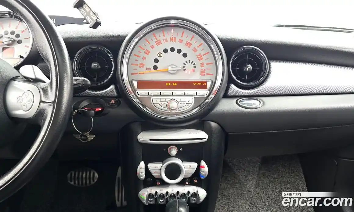 Mini Clubman 2010 1.6 Автомат в Москве № 198429, фото 4