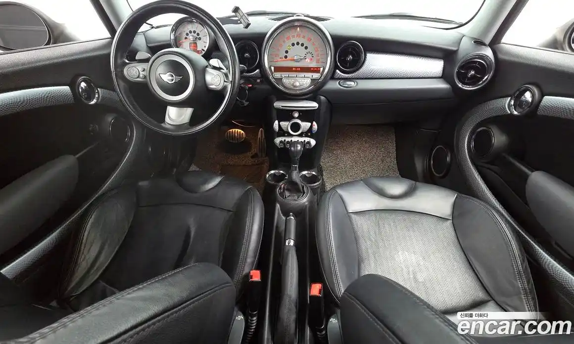 Mini Clubman 2010 1.6 Автомат в Москве № 198429, фото 7