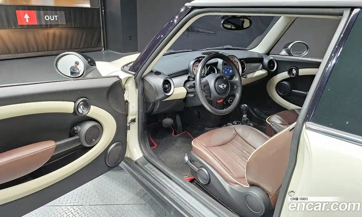 Mini Cooper 2012 2.0 Автомат в Москве № 198437, фото 5