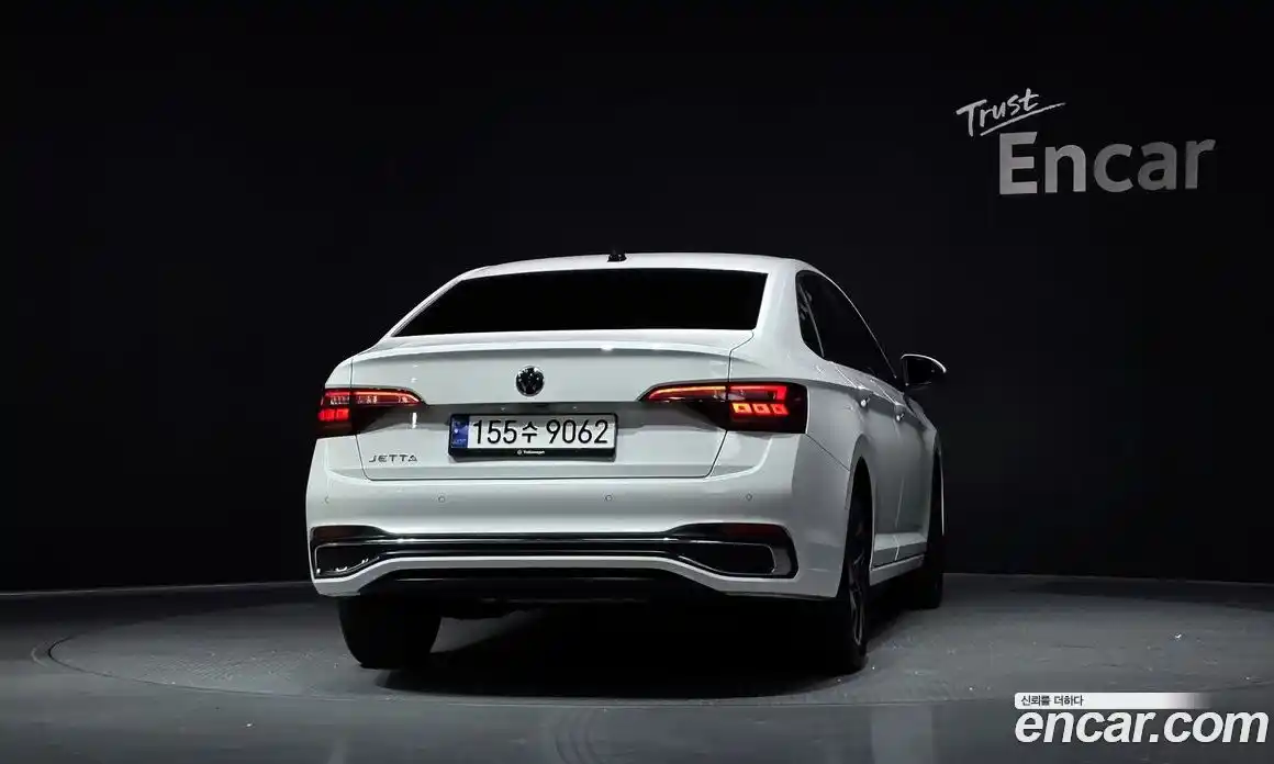 Volkswagen Jetta 2023 1.5 Автомат в Москве № 199003, фото 4