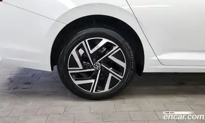 Volkswagen Jetta 2023 1.5 Автомат в Москве № 199003, миниатюра 9