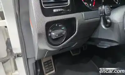 Volkswagen Golf 2016 2.0 Автомат в Москве № 199179, миниатюра 7