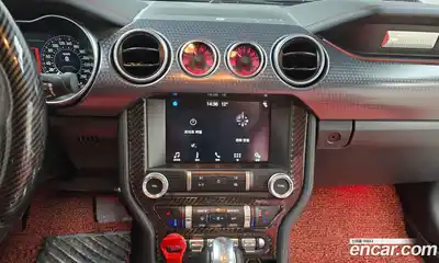 Ford Mustang 2019 2.3 Автомат в Москве № 199879, миниатюра 11