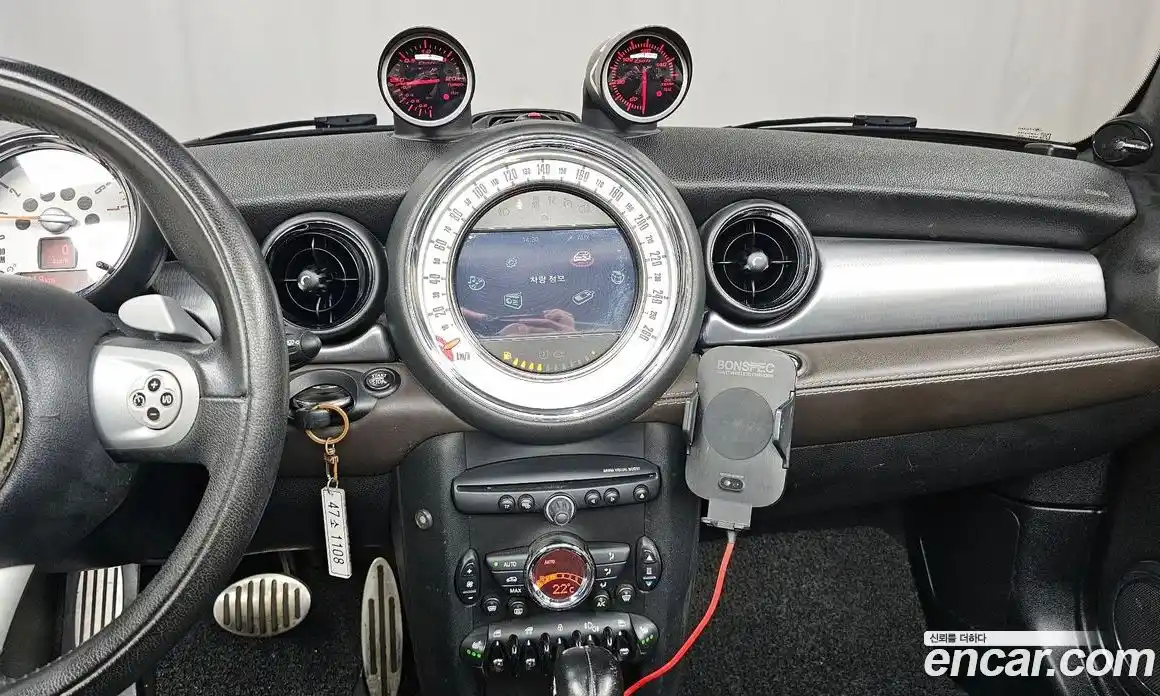 Mini Cooper Convertible 2013 1.6 Автомат в Москве № 199992, фото 13