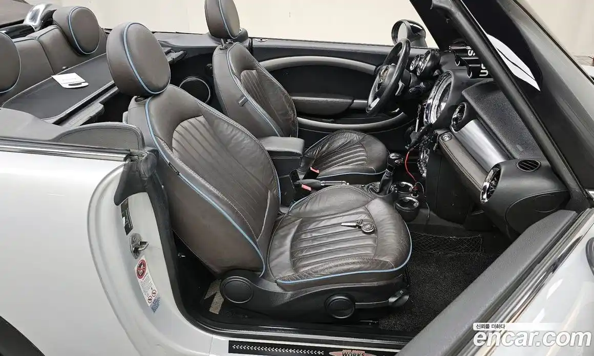 Mini Cooper Convertible 2013 1.6 Автомат в Москве № 199992, фото 7