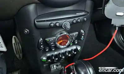 Mini Cooper Convertible 2013 1.6 Автомат в Москве № 199992, миниатюра 8