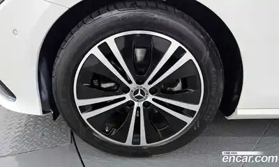 Mercedes-Benz E-Class, 2021