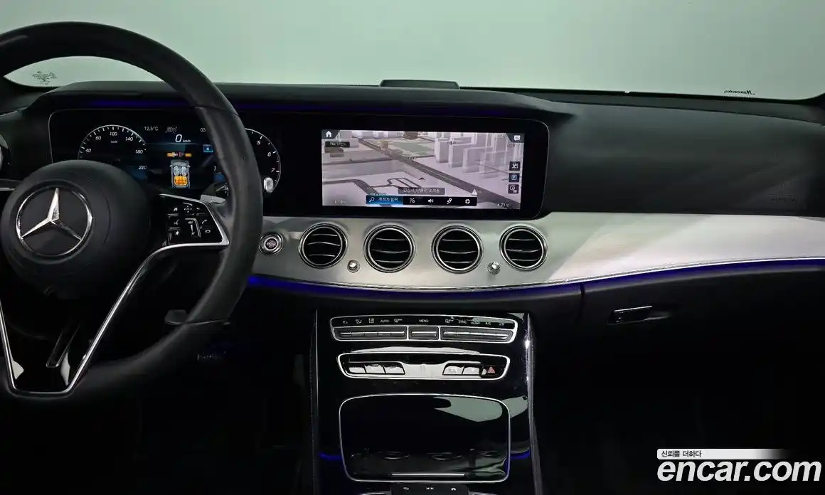 Mercedes-Benz E-Class 2020 2.0 Автомат в Москве № 205882, фото 13