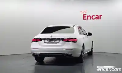 Mercedes-Benz E-Class 2020 2.0 Автомат в Москве № 205882, миниатюра 4