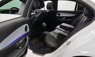 Mercedes-Benz E-Class 2020 2.0 Автомат в Москве № 205882, миниатюра 9