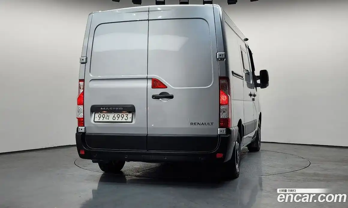 Renault Master 2020 2.3 Механическая в Москве № 207096, фото 14