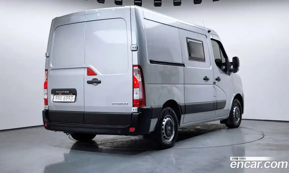 Renault Master 2020 2.3 Механическая в Москве № 207096, фото 8