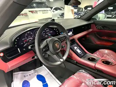 Porsche Taycan 2023 0.1 Автомат в Москве № 208188, миниатюра 4