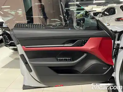 Porsche Taycan 2023 0.1 Автомат в Москве № 208188, миниатюра 7