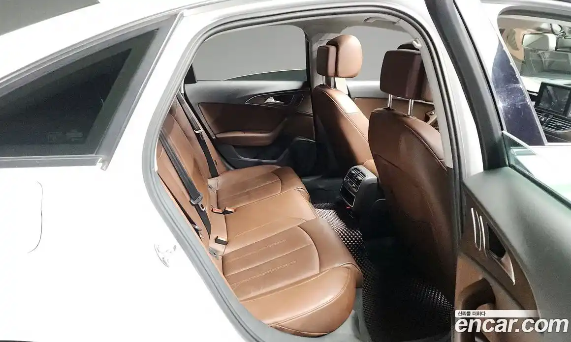 Audi A6 2015 2.0 Автомат в Москве № 209505, фото 18