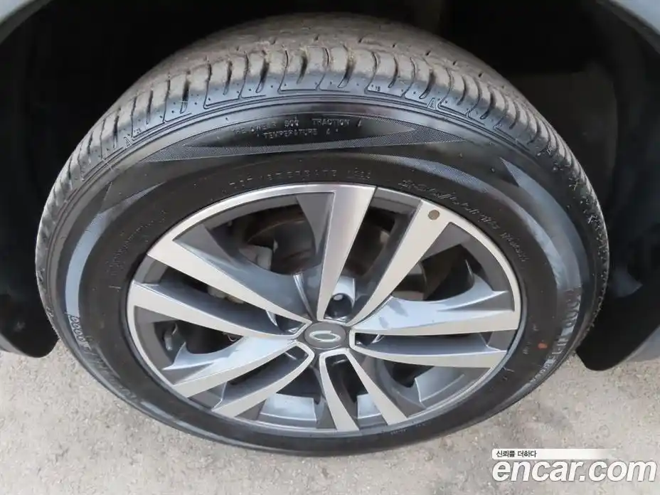 Renault QM6 2020 2.0 Автомат в Москве № 210060, фото 20