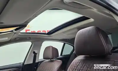 BMW 5-Series 2021 2.0 Автомат в Москве № 210799, миниатюра 11