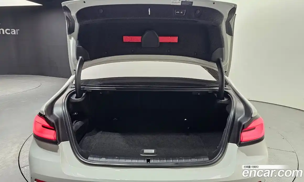 BMW 5-Series 2021 2.0 Автомат в Москве № 210799, фото 19