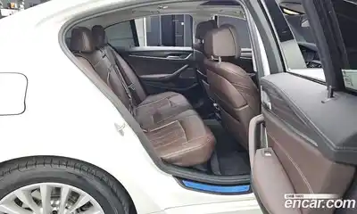 BMW 5-Series 2021 2.0 Автомат в Москве № 210799, миниатюра 4