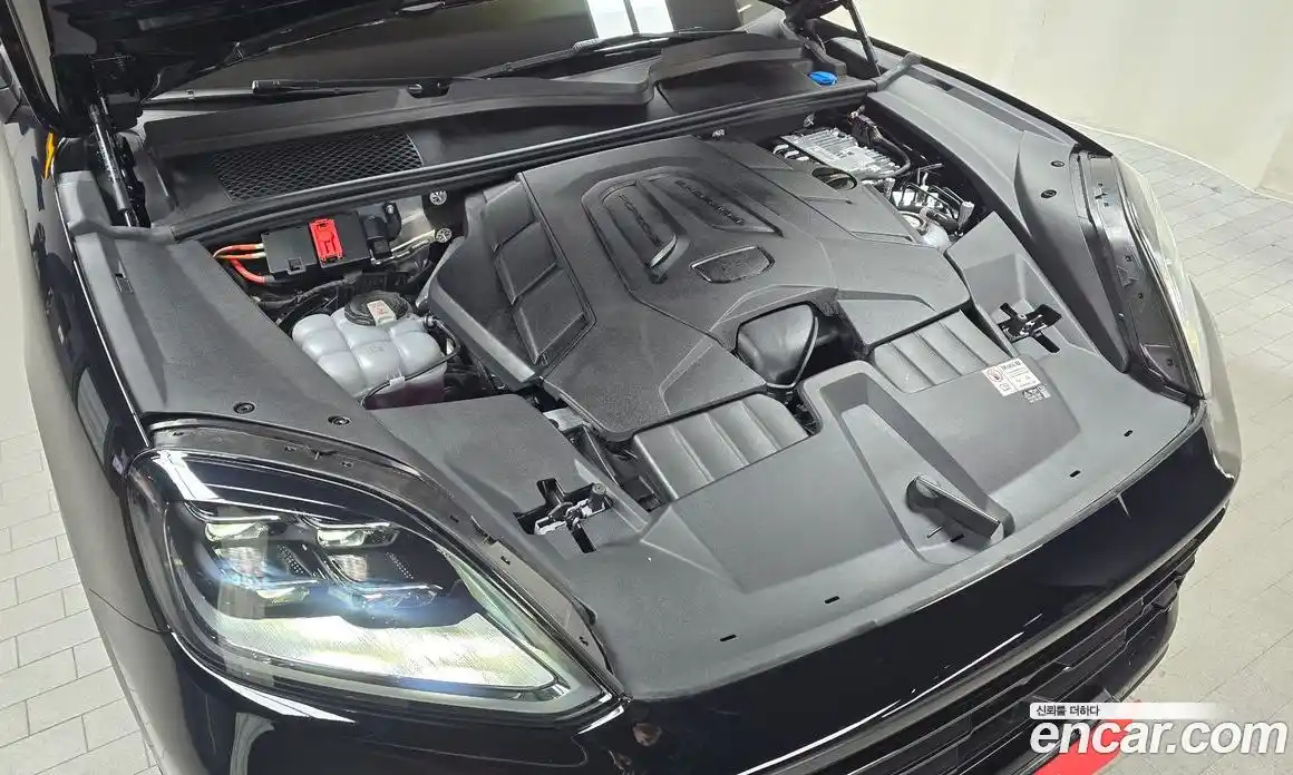 Porsche Cayenne 2024 3.0 Автомат в Москве № 213051, фото 6