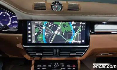 Porsche Cayenne 2023 3.0 Автомат в Москве № 213126, миниатюра 11