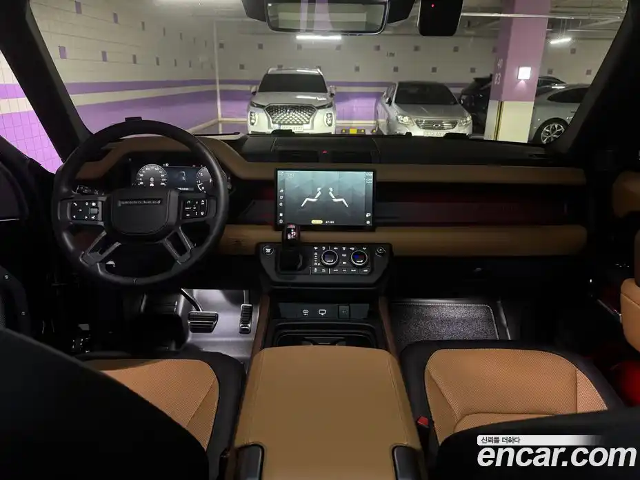 Land Rover Defender 2024 3.0 Автомат в Москве № 213893, фото 18