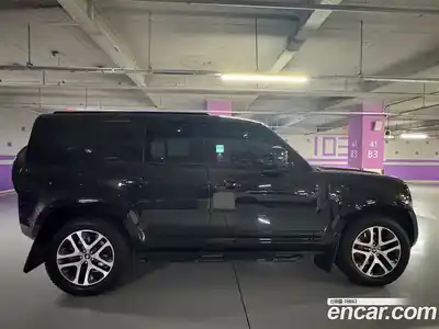 Land Rover Defender 2024 3.0 Автомат в Москве № 213893, миниатюра 4