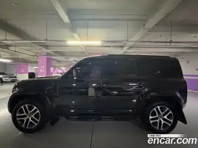 Land Rover Defender 2024 3.0 Автомат в Москве № 213893, миниатюра 5