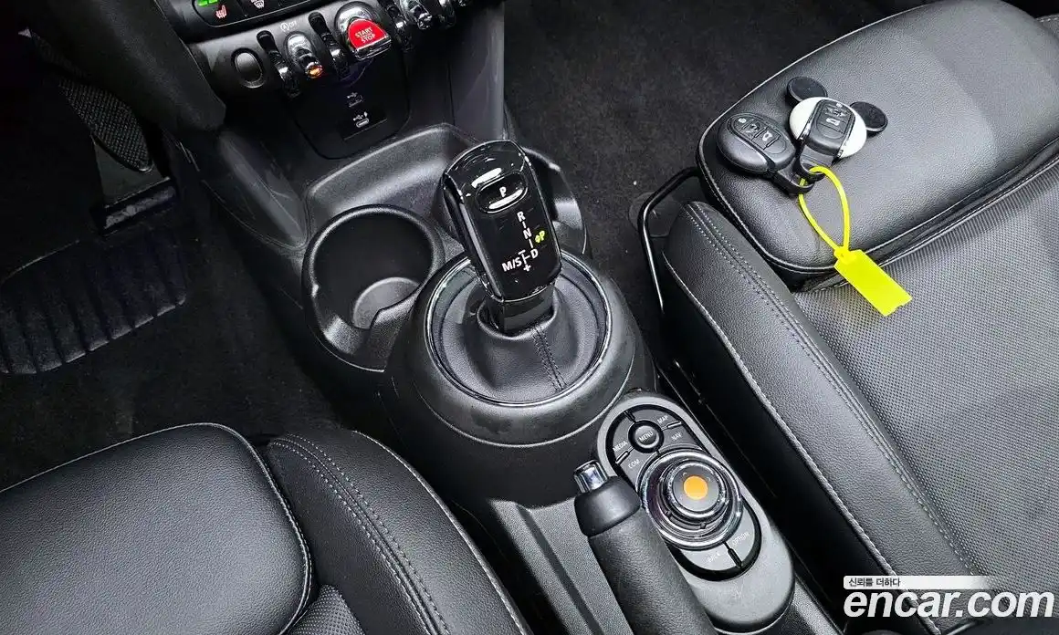 Mini Cooper 2021 1.5 Автомат в Москве № 214153, фото 9