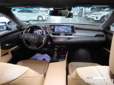 Lexus ES 2019 2.5 Автомат в Москве № 214832, миниатюра 12