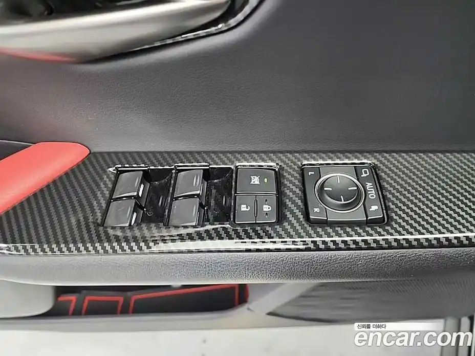 Lexus UX 2020 2.0 Автомат в Москве № 214849, фото 16