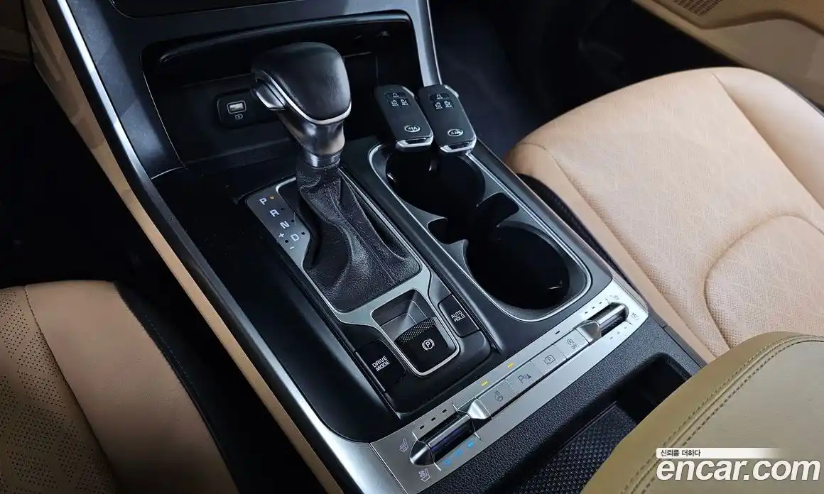 Kia Canival 2021 2.2 Автомат в Москве № 21485, фото 18