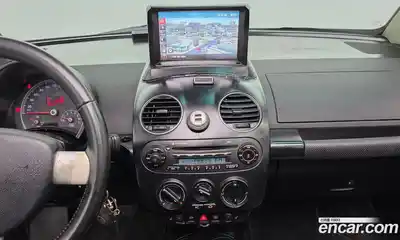 Volkswagen Beatle 2011 2.0 Автомат в Москве № 215340, миниатюра 11