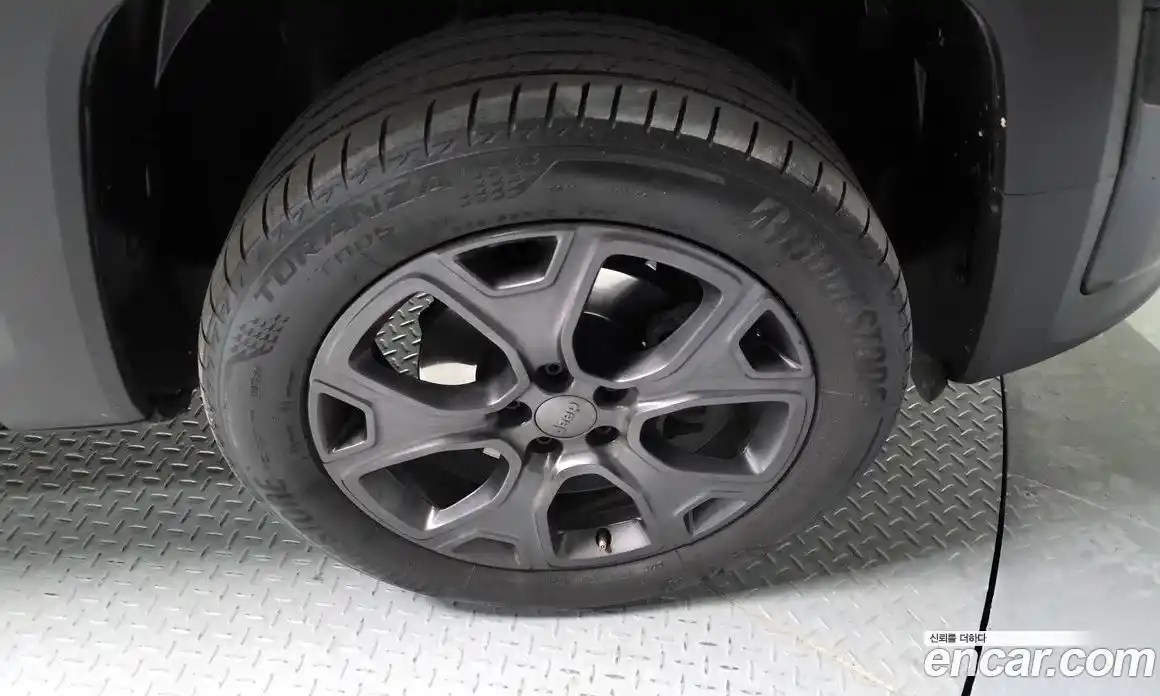 Jeep Renegade 2021 2.4 Автомат в Москве № 215503, фото 5