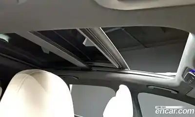 Mercedes-Benz GLC-Class 2025 2.0 Автомат в Москве № 215936, миниатюра 2