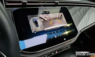 Mercedes-Benz E-Class 2024 2.0 Автомат в Москве № 217003, миниатюра 3