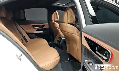 Mercedes-Benz E-Class 2024 2.0 Автомат в Москве № 217003, миниатюра 10