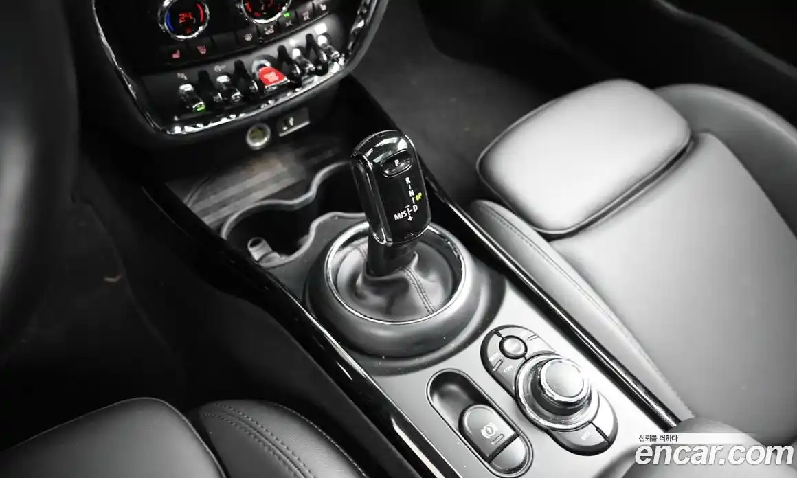 Mini Clubman 2023 1.5 Автомат в Москве № 219135, фото 9