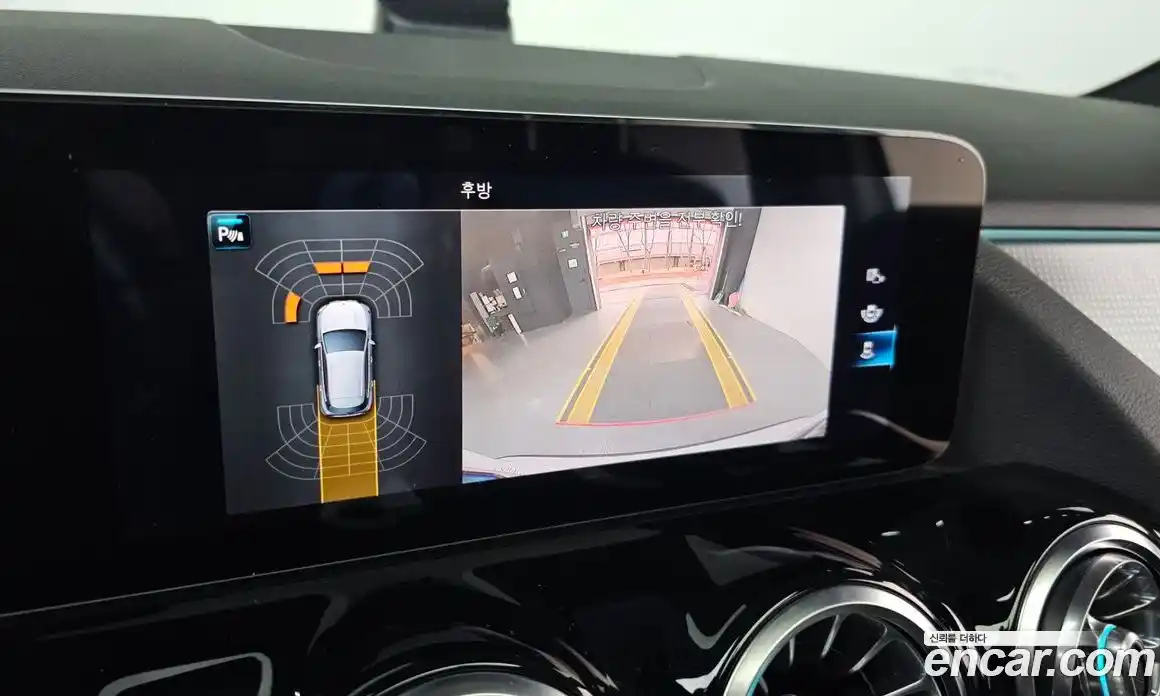 Mercedes-Benz GLA-Class 2021 2.0 Автомат в Москве № 222250, фото 15