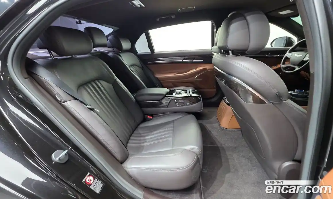 Genesis G90 2019 3.8 Автомат в Москве № 223195, фото 3