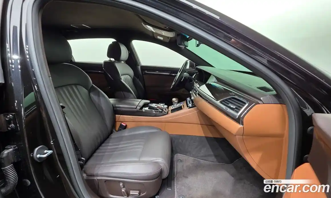 Genesis G90 2019 3.8 Автомат в Москве № 223195, фото 9