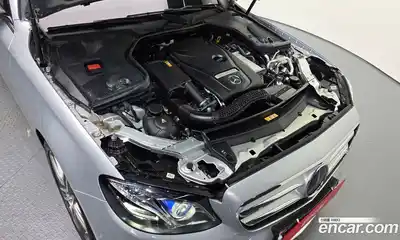 Mercedes-Benz E-Class 2020 2.0 Автомат в Москве № 224487, миниатюра 4