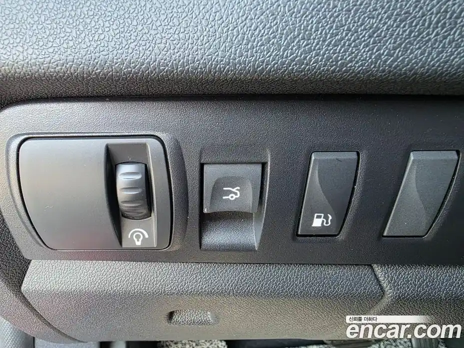 Renault SM3 2015 1.6 Автомат в Москве № 227425, фото 15