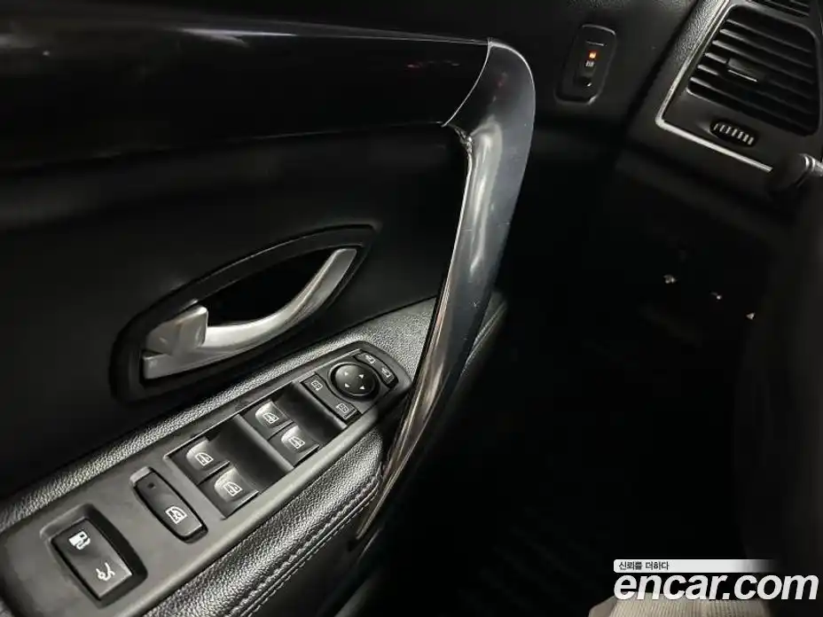 Renault SM7 2015 2.5 Автомат в Москве № 227508, фото 16