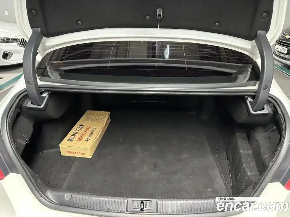 Renault SM7 2015 2.5 Автомат в Москве № 227508, фото 19